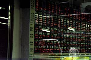 資産運用の新星！金貨投資の魅力と将来への安定的な影響を解説